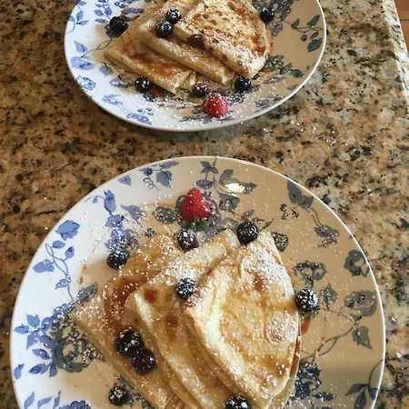 The Garden At Sleepy Hollow 3*